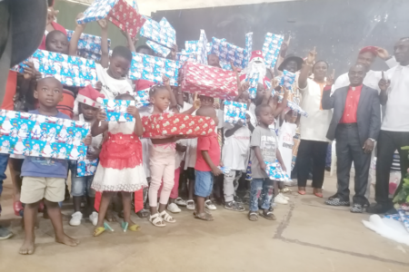 Abobo: l’Ong Petra Roc aux secours de 850 orphelins
