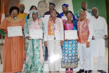 Mairie d’Abobo: 09 agents allant à la retraite célébrés