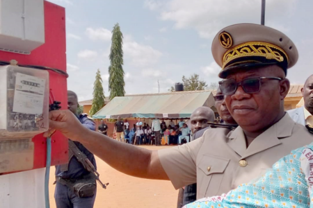 Electrification: le village de Comoé N’Goua officiellement éclairé