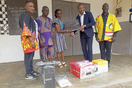 Mondoukou: l’Ong Solidarité Côte d’Ivoire-Japon fait don à l’EPP du village
