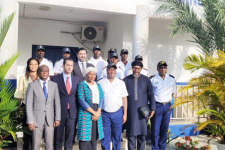 Coopération navale et maritime : DEARSAN Shipyard et CPU-PME.CI reçus par l’État-major de la Marine ivoirienne et la Direction de la Diplomatie Économique