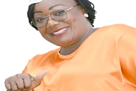 CAN TotalEnergies 2023 : la ministre d’Etat Anne Ouloto exhorte ses collaborateurs à mouiller le maillot