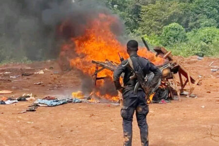 Côte d’Ivoire: des gendarmes détruisent des sites d’orpaillage clandestin dans la Bagoué