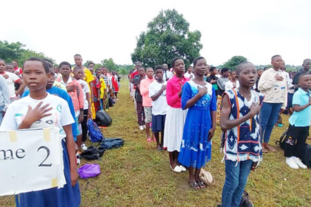 Groupe GSMAN’GO : le fondateur Félix Akoto offre des cours de vacances gratuits à Sakassou