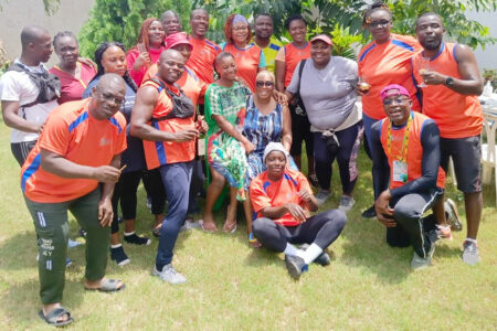 Promotion de sport physique et mental / des membres de Wes + se prononcent sur leur club