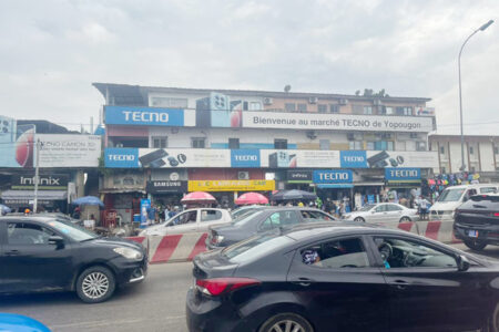 Vente de téléphones portables : marché noir ou Djassa, opportunité d’emploi pour la jeunesse et risques…