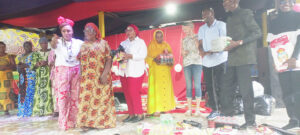 Arbre de Noël 2025 de l'Ong Jah Live.